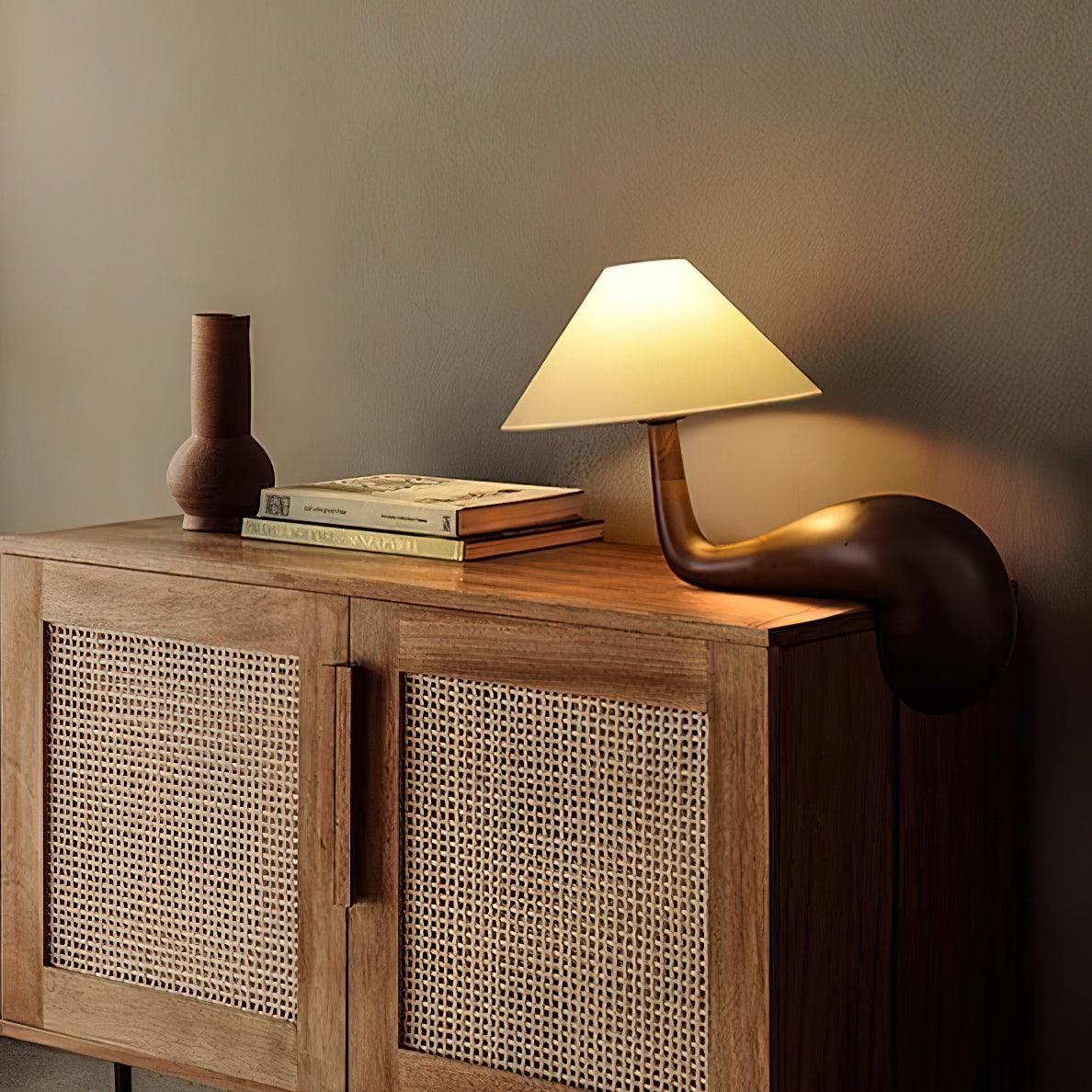 Aluneth – Houten Tafellamp met Laagprofiel en Minimalistisch Ontwerp - Image 15
