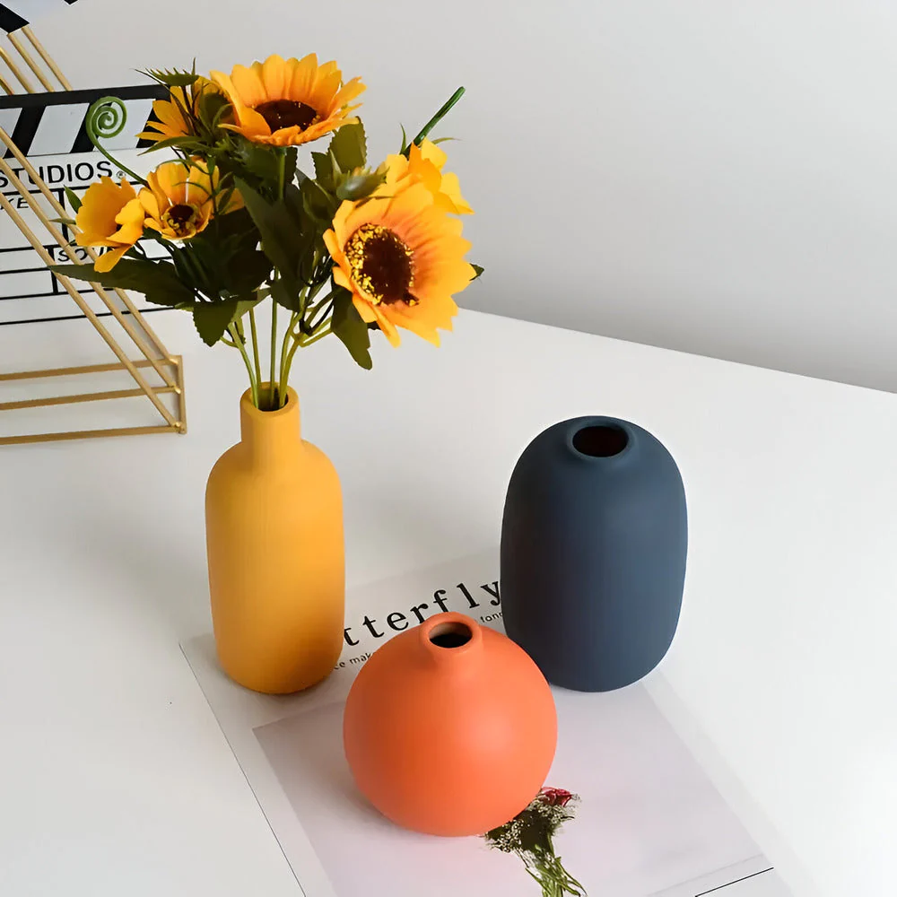 Astraelle - Scandinavische Keramieken Vaas in Minimalistische Stijl - Image 4