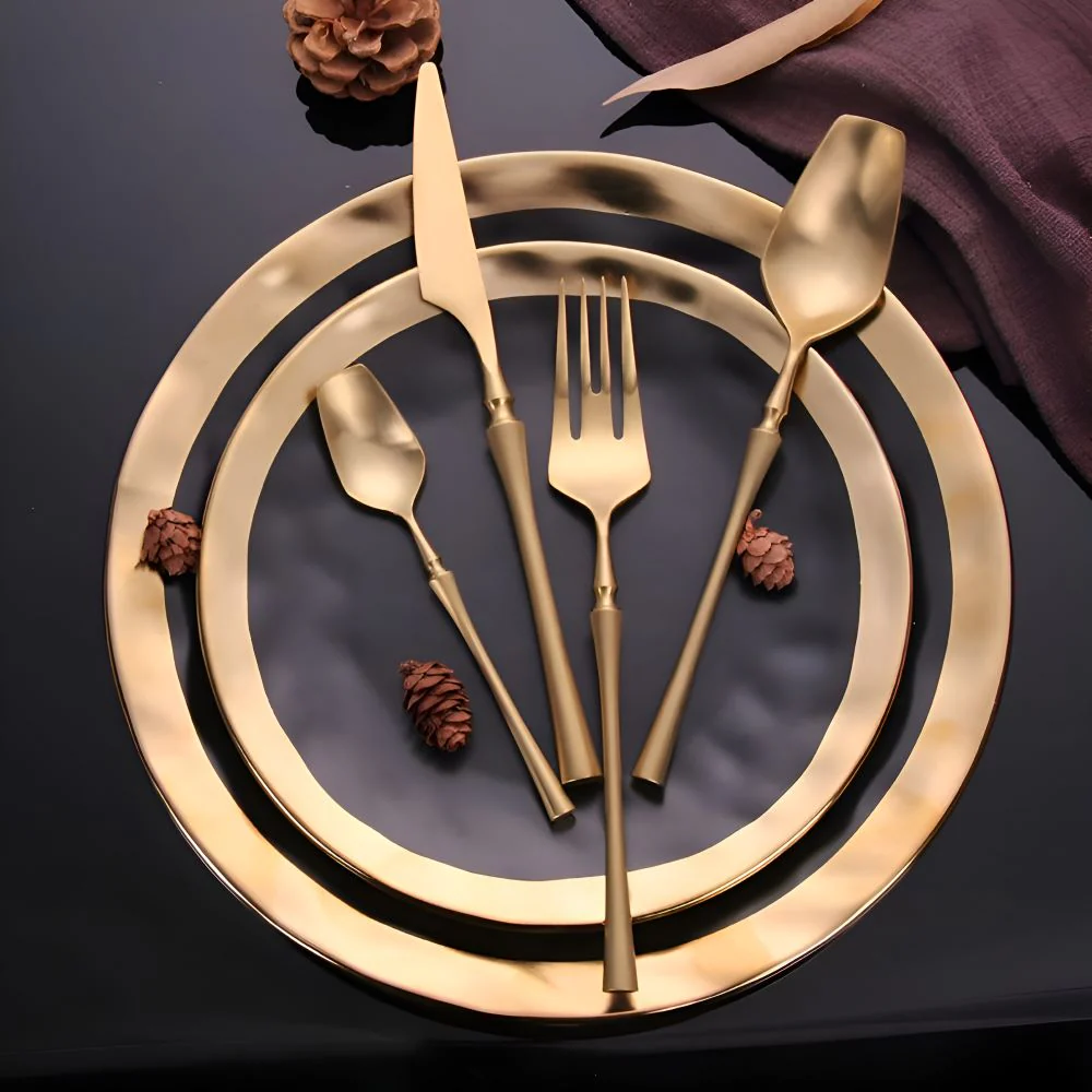 Aurevian – Zwart Bestekset 4 Of 16 Delig Met Gouden Details - Image 8