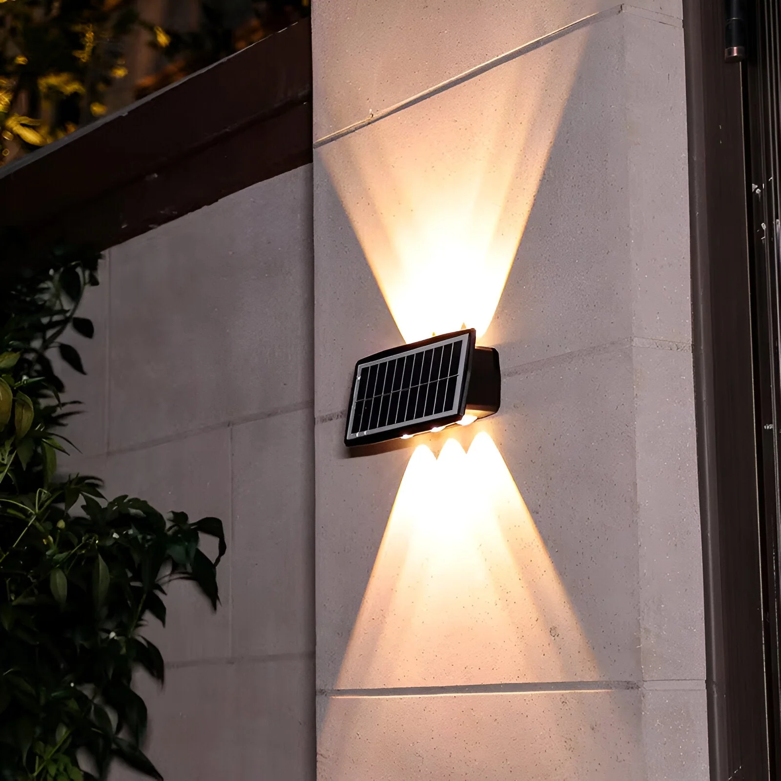 Auristia - Waterdichte LED Solar Wandlamp voor Buiten met Up & Down Verlichting - Image 18