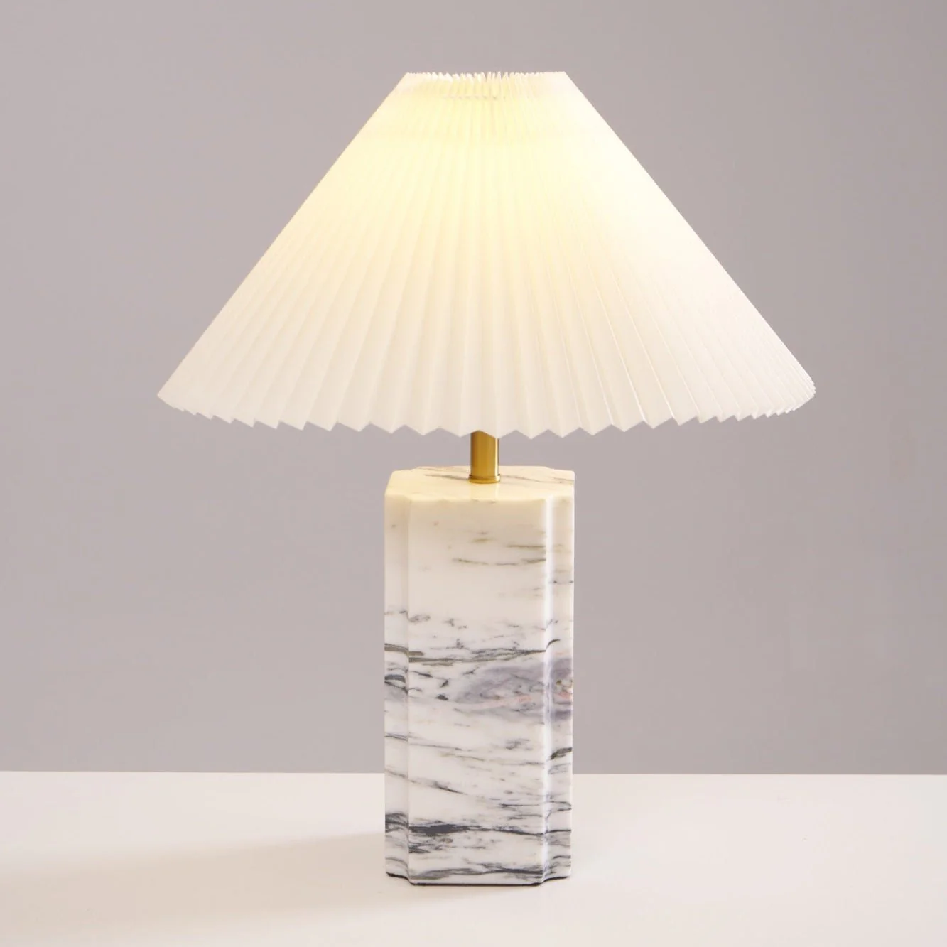 Belmora – Marmeren Tafellamp met Zachte Rondingen en Tijdloze Elegantie - Image 21