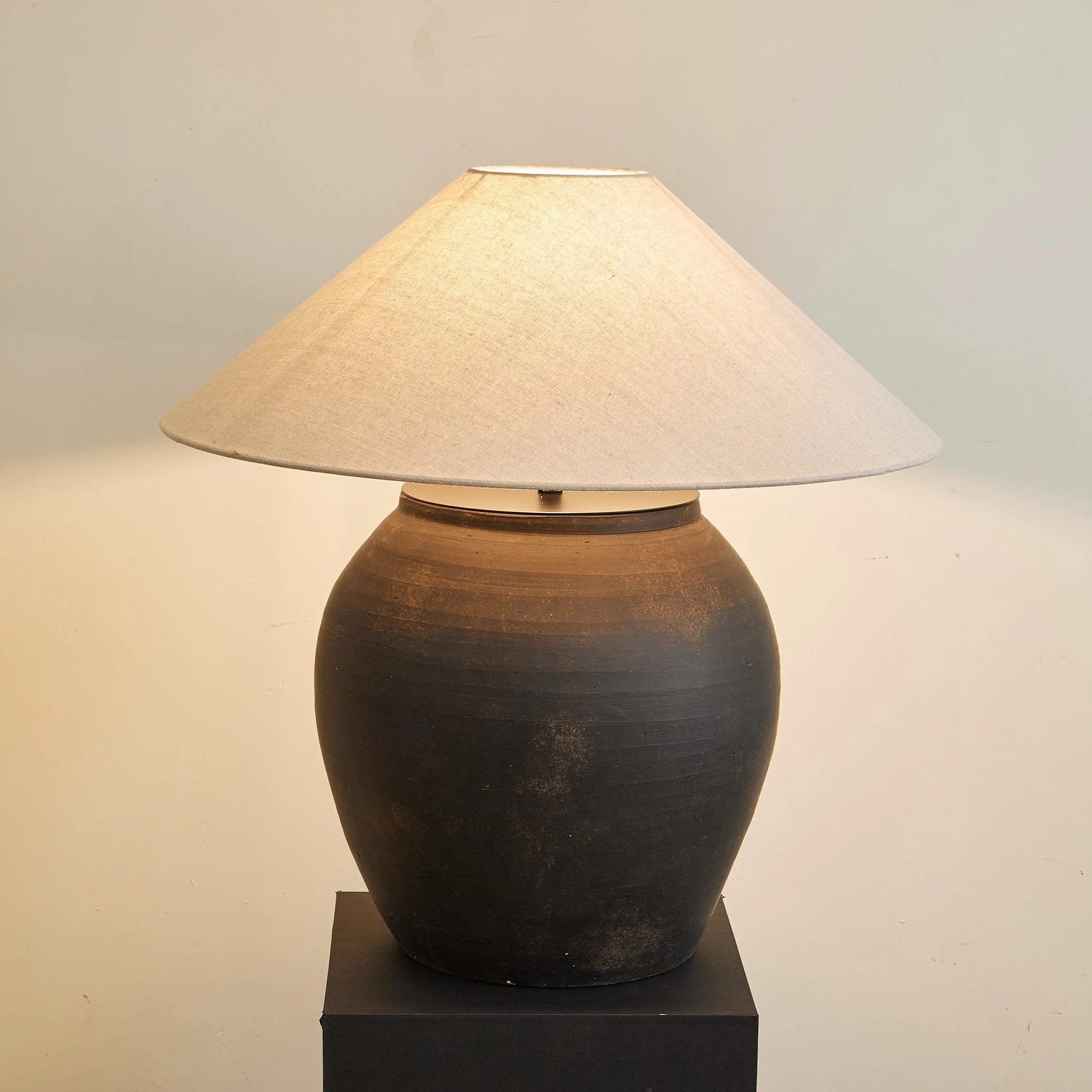 Bonvella – Terracotta Tafellamp met Organische Vorm en Aardse Uitstraling - Image 15