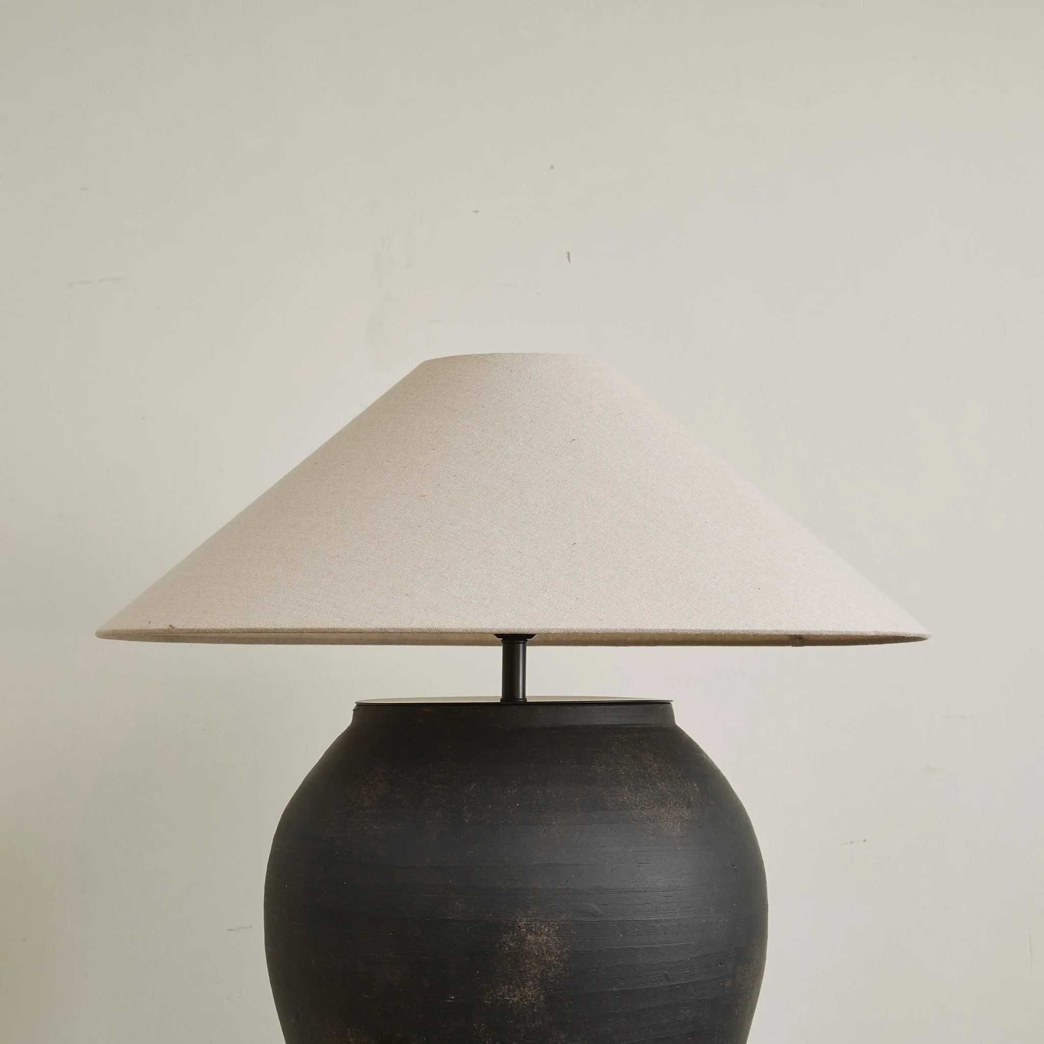 Bonvella – Terracotta Tafellamp met Organische Vorm en Aardse Uitstraling - Image 17