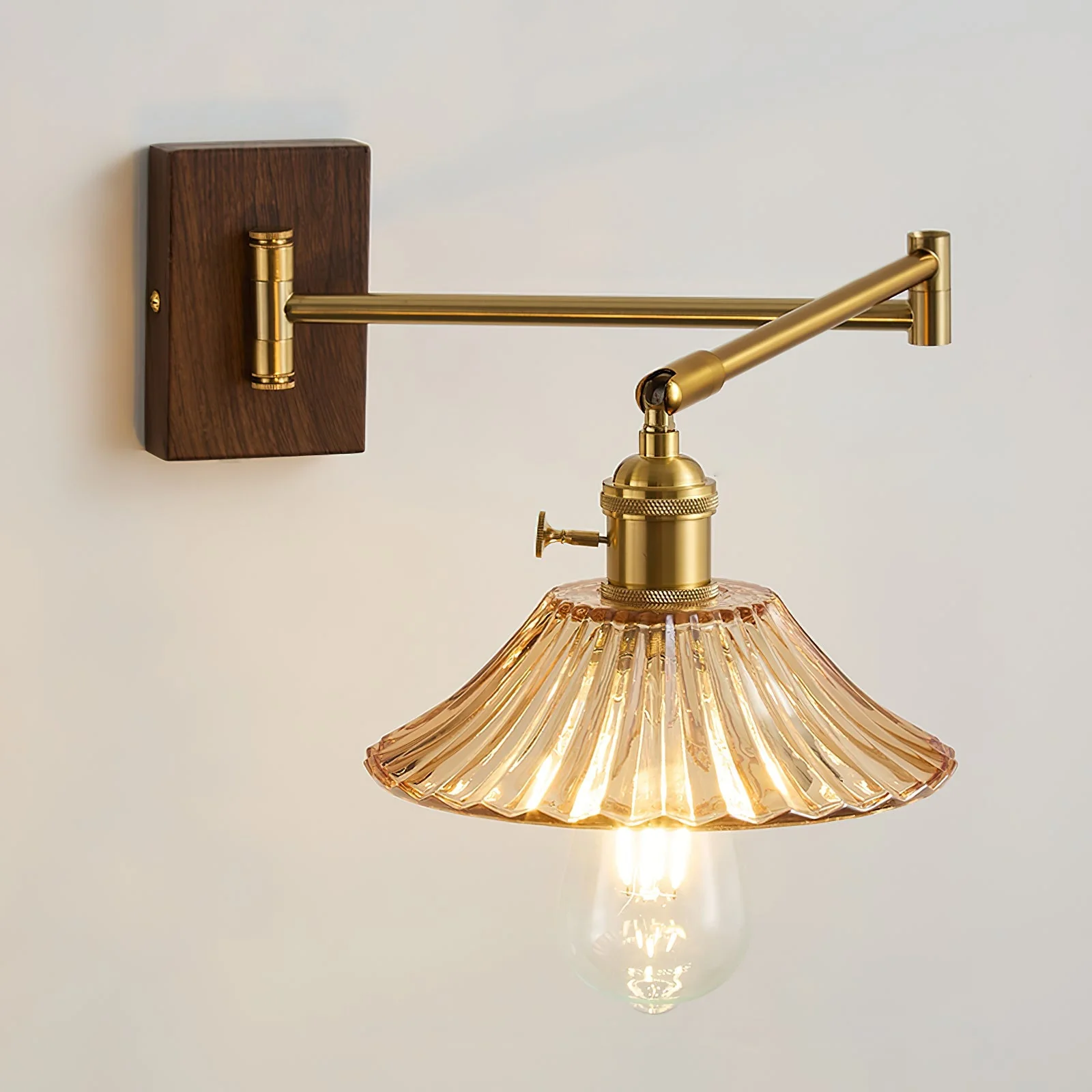 Celevon – Halvemaan Wandlamp - Image 3