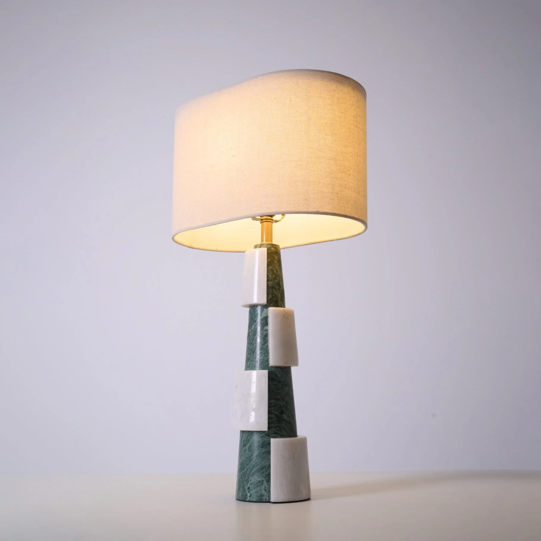 Duvemar – Marmeren Tafellamp met Sculpturale Elegantielijn - Image 14