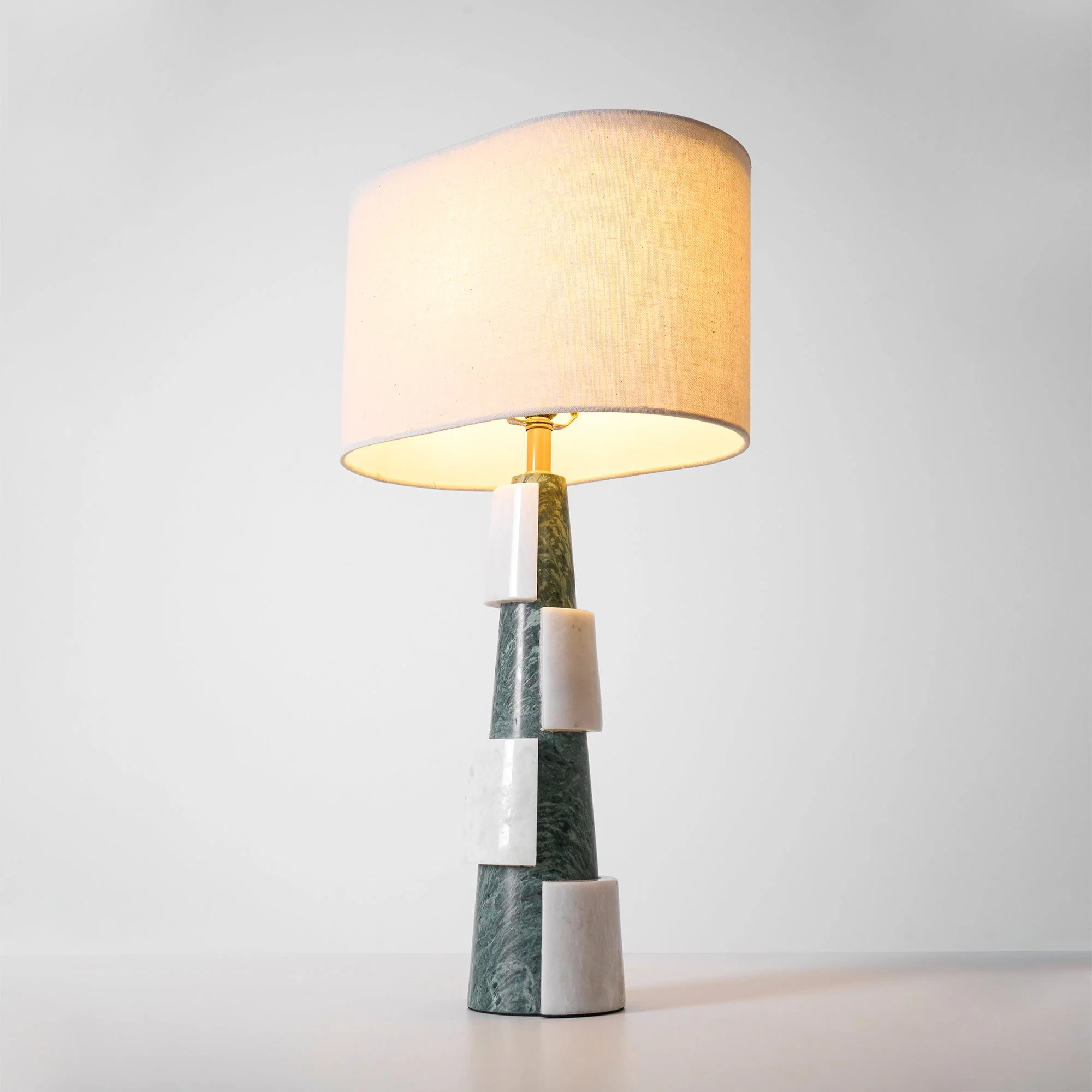 Duvemar – Marmeren Tafellamp met Sculpturale Elegantielijn - Image 17
