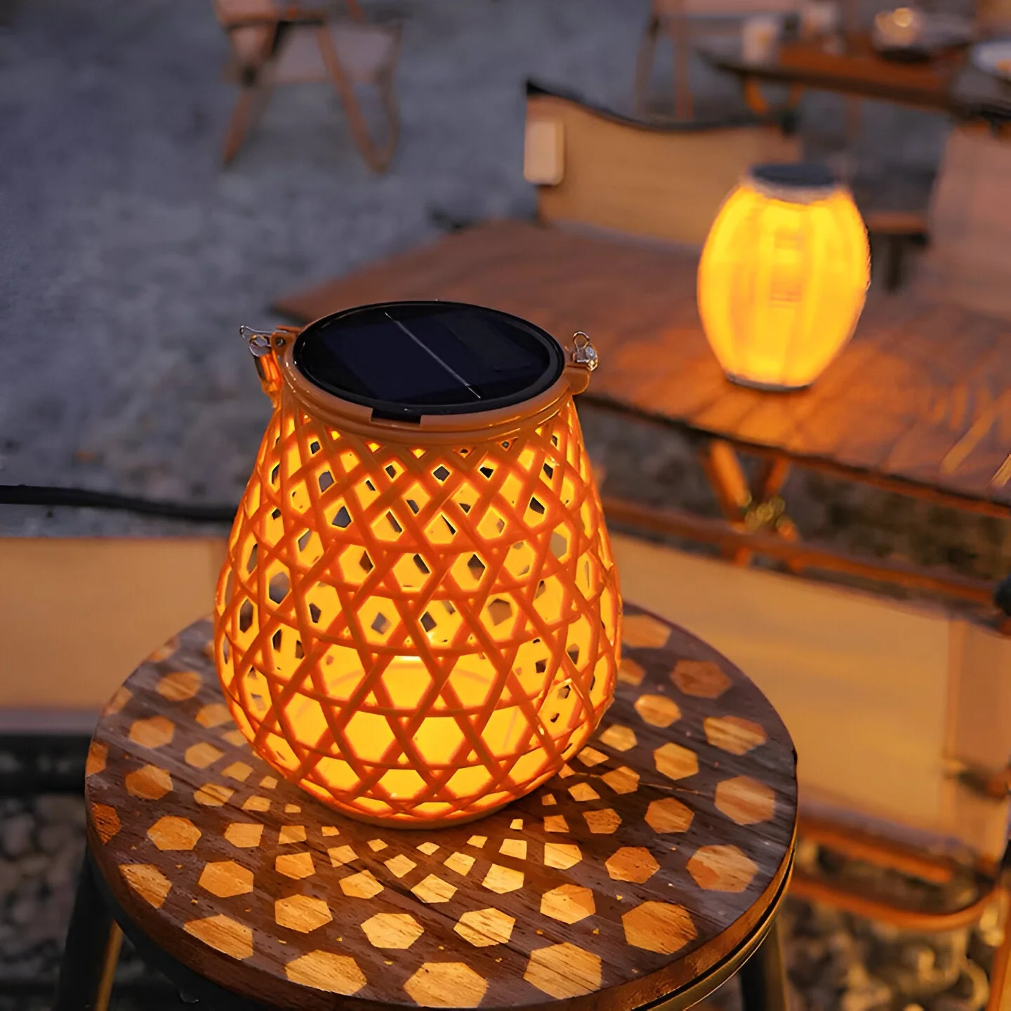 Isavora - Solar Tuinlamp met Gevlochten Bamboe-look