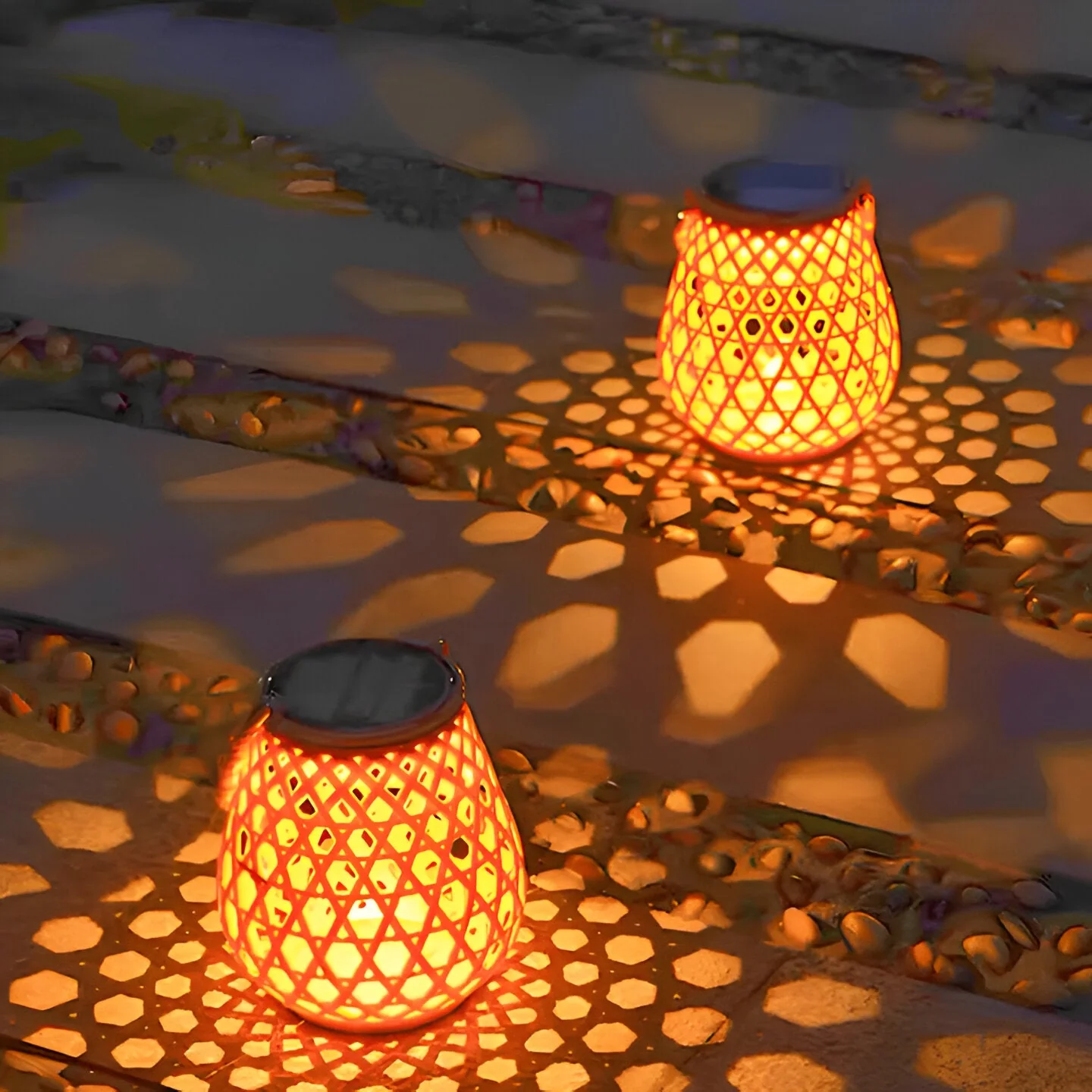 Isavora - Solar Tuinlamp met Gevlochten Bamboe-look - Image 3