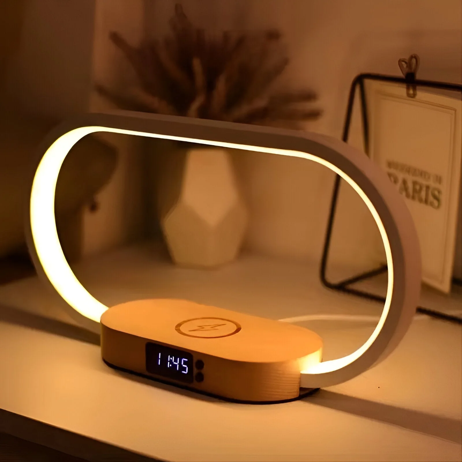 Ismerelle - Multifunctioneel Nachtlampje met Oplader en Digitale Klok
