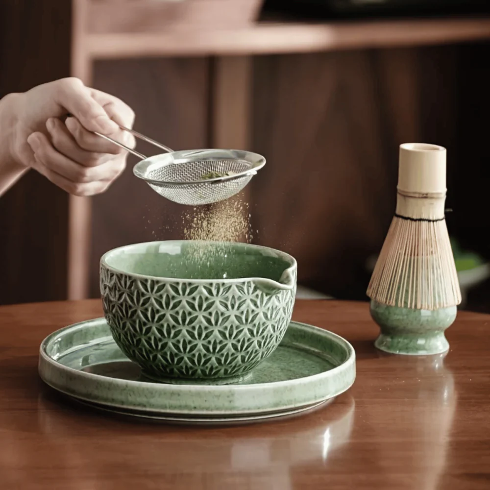 Kazumiya – Groen Keramisch Matcha Theeset 5 6 Delig met Bamboe Accessoires - Image 8