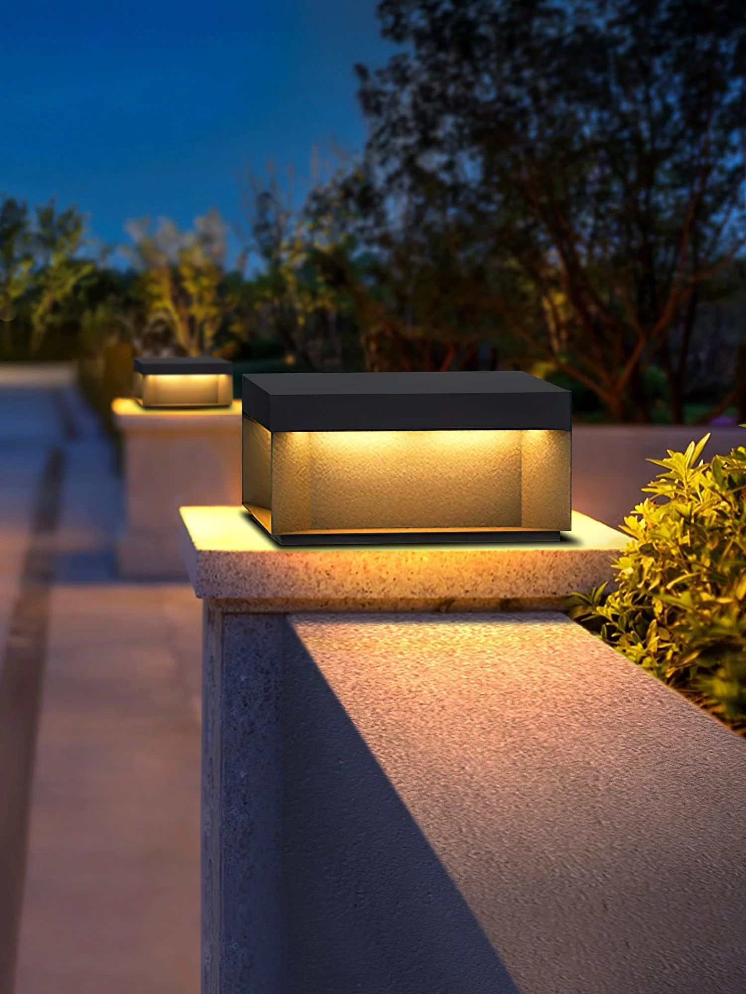 Lumioran - Solar Tuin Pilar Lamp - Image 50