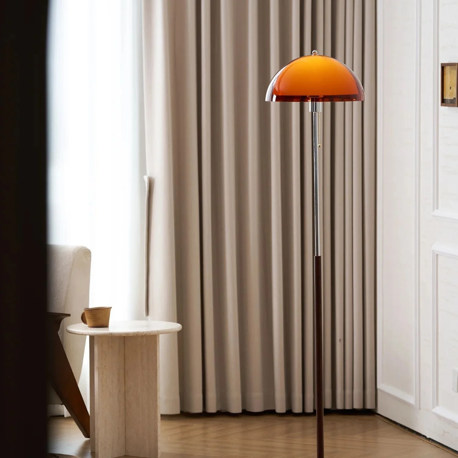 Marzella – Retro Vloerlamp Met Amber Koepel - Image 22