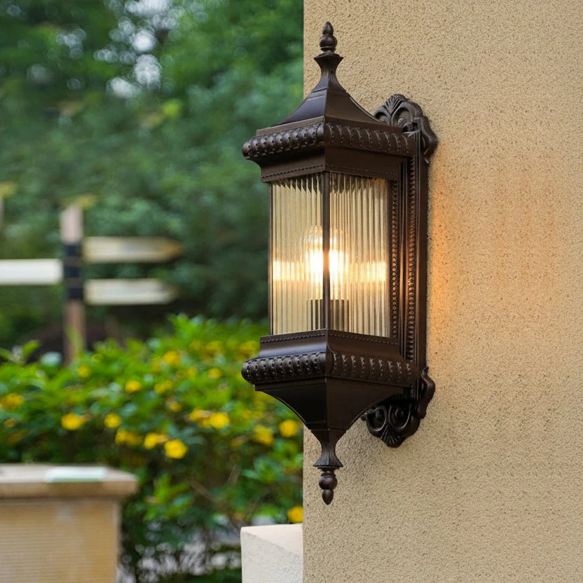 Naturan – Buitenwandlamp Pagoda Stijl