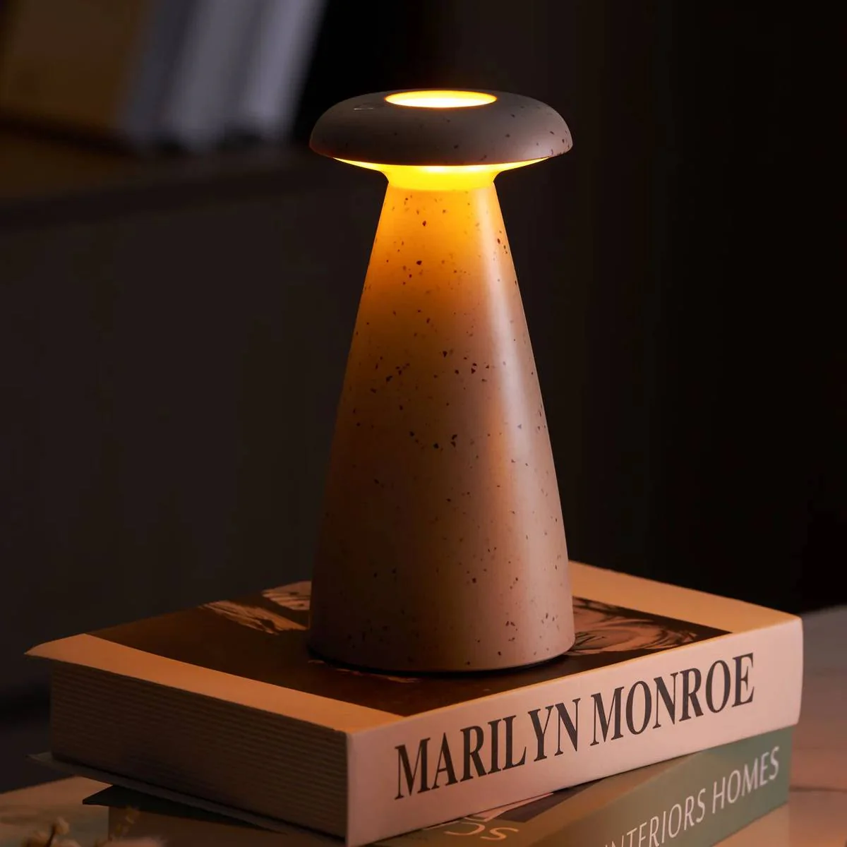 Nokava – Oplaadbare Paddenstoel Tafellamp met Modern Design - Image 8