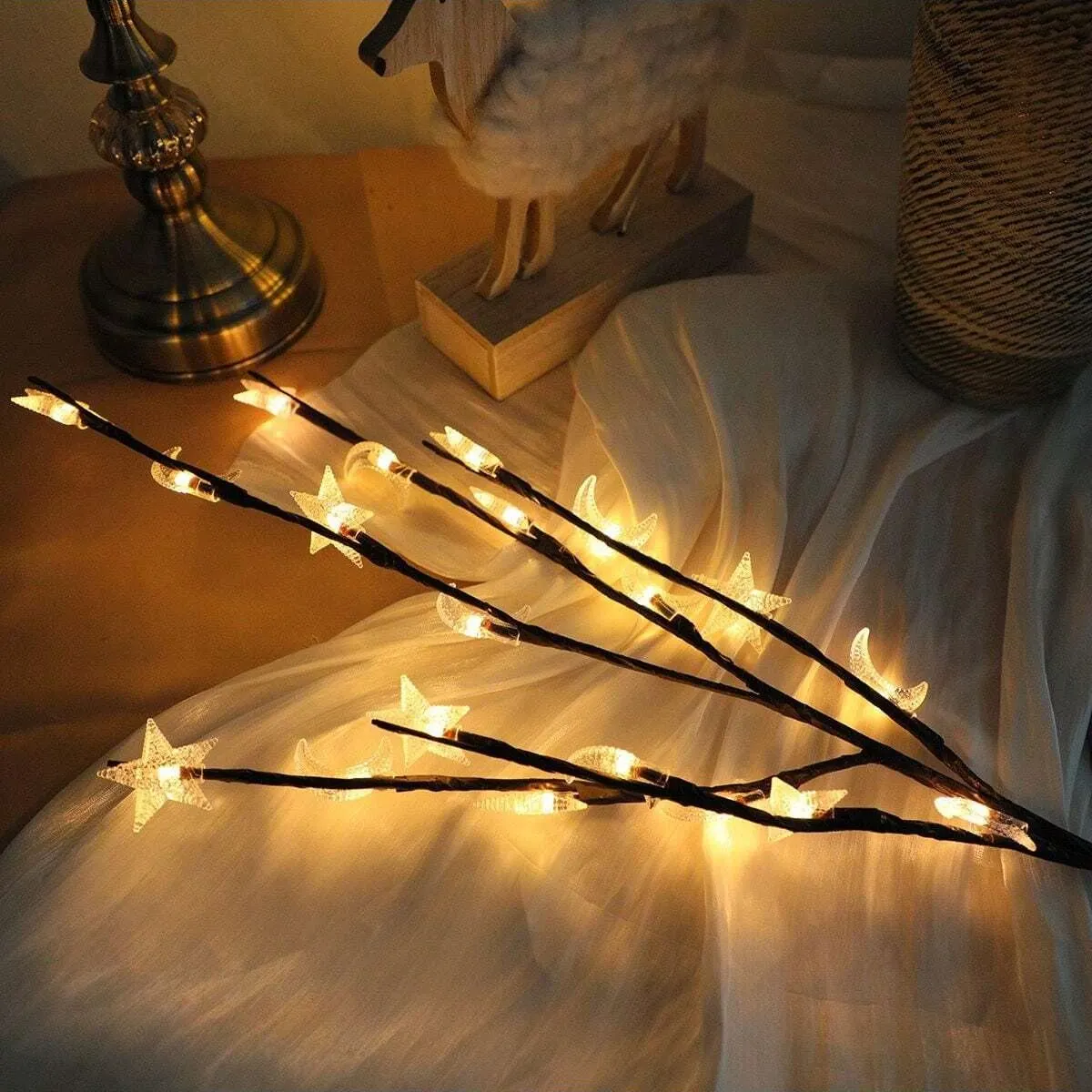 Nyelira – LED Takverlichting met Sterren en Manen op Batterij - Image 3
