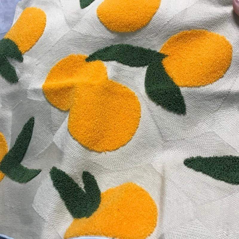 Olivienne - Oranje Geborduurd Sierkussen - Image 3