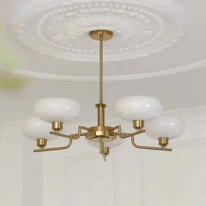 Orlienne – Moderne Kroonluchter Met Opaalglazen Kappen - Image 3