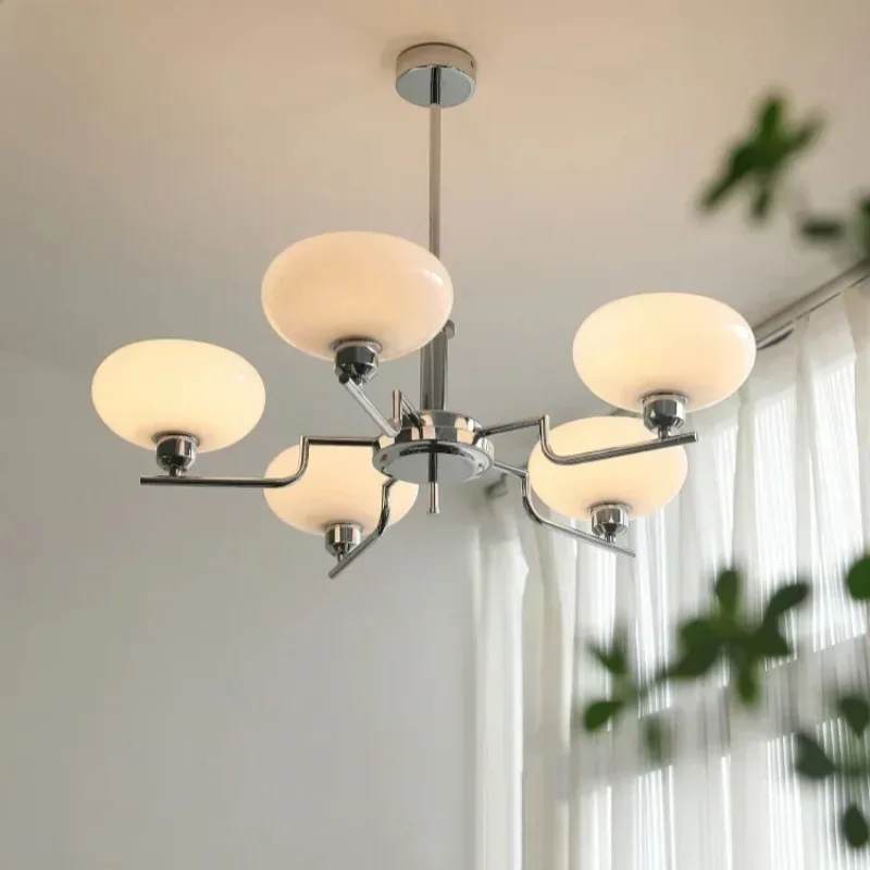 Orlienne – Moderne Kroonluchter Met Opaalglazen Kappen - Image 5