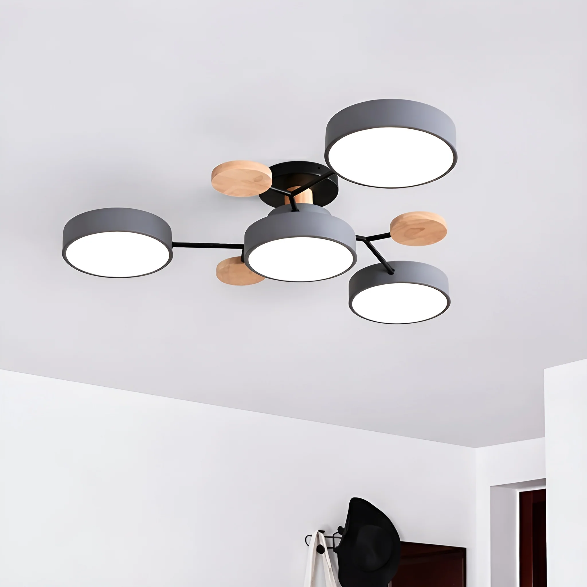 Orvexa – Moderne LED Plafondlamp met Multi-Arm Design voor Woonkamer & Slaapkamer - Image 4