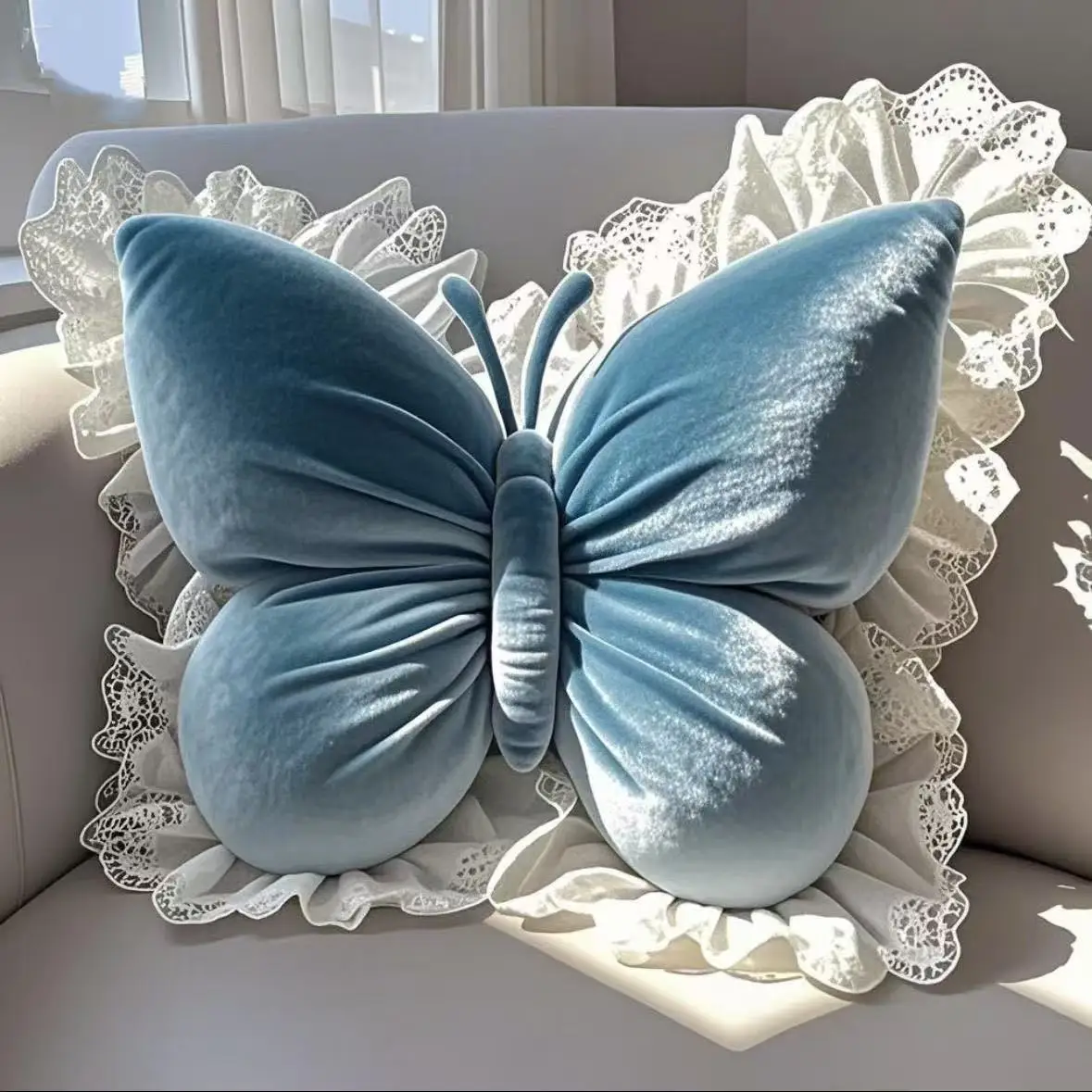 Princess – Vlinder Strik Sierkussen - Image 3