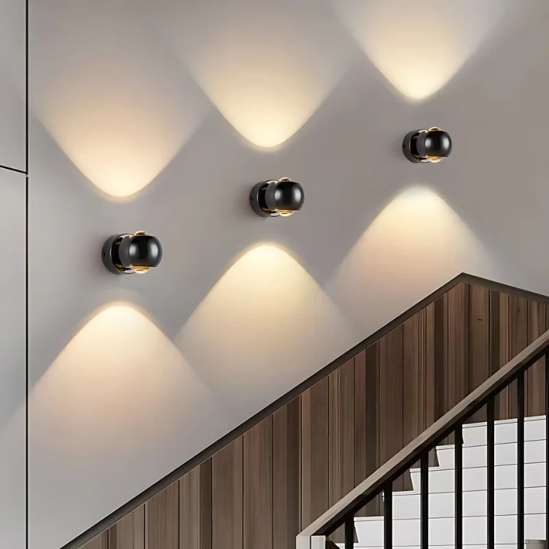 Qylo - 180° LED Wandlamp