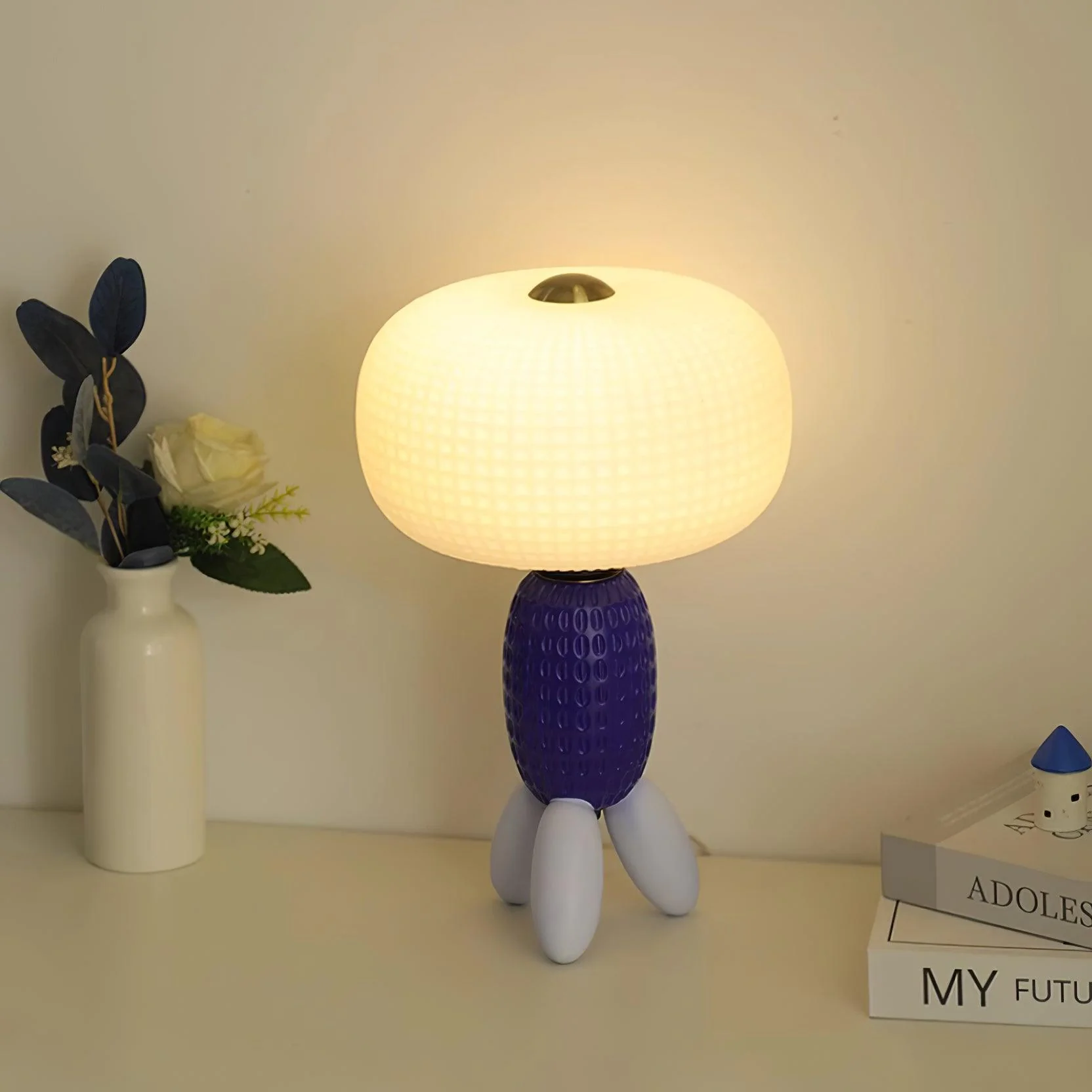Solenya – Speelse Tafellamp met Glazen Ballonvormen - Image 10