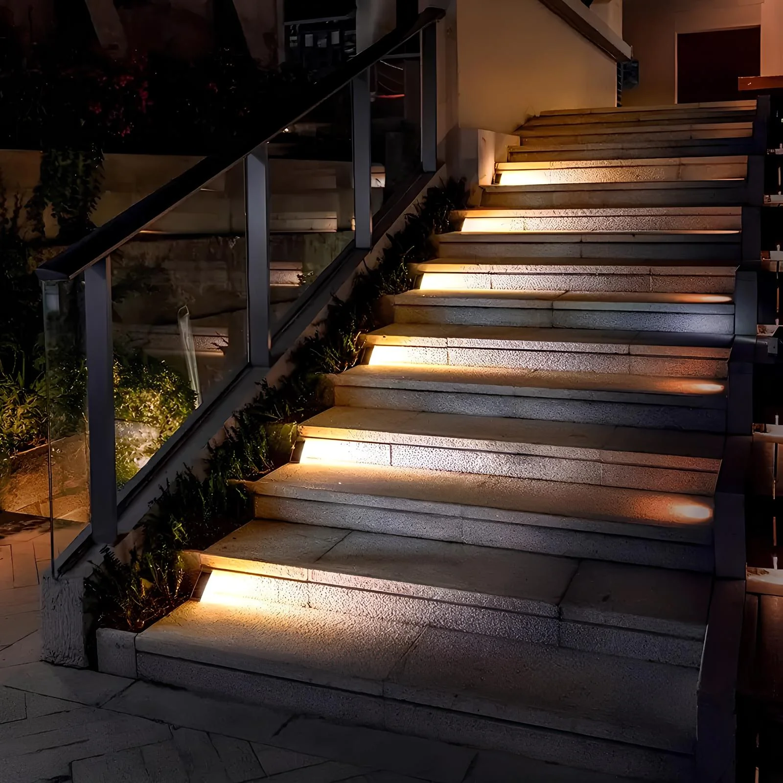 Solvina – Solar LED Traplampen Voor Tuin - Image 9