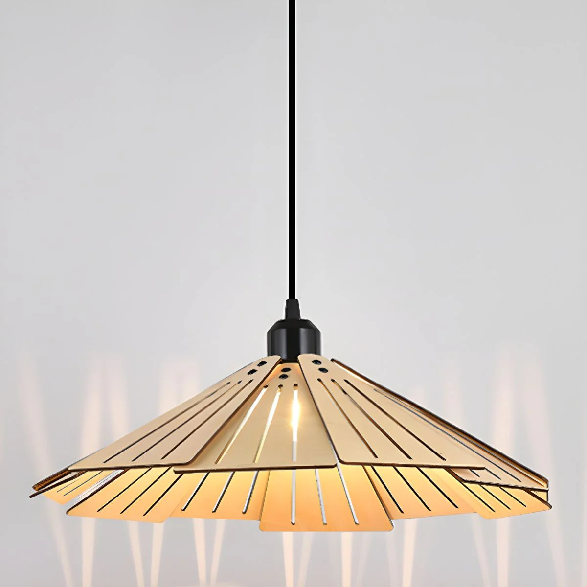 Takumièra - Wabi Sabi Houten Kegel Hanglamp - Image 5