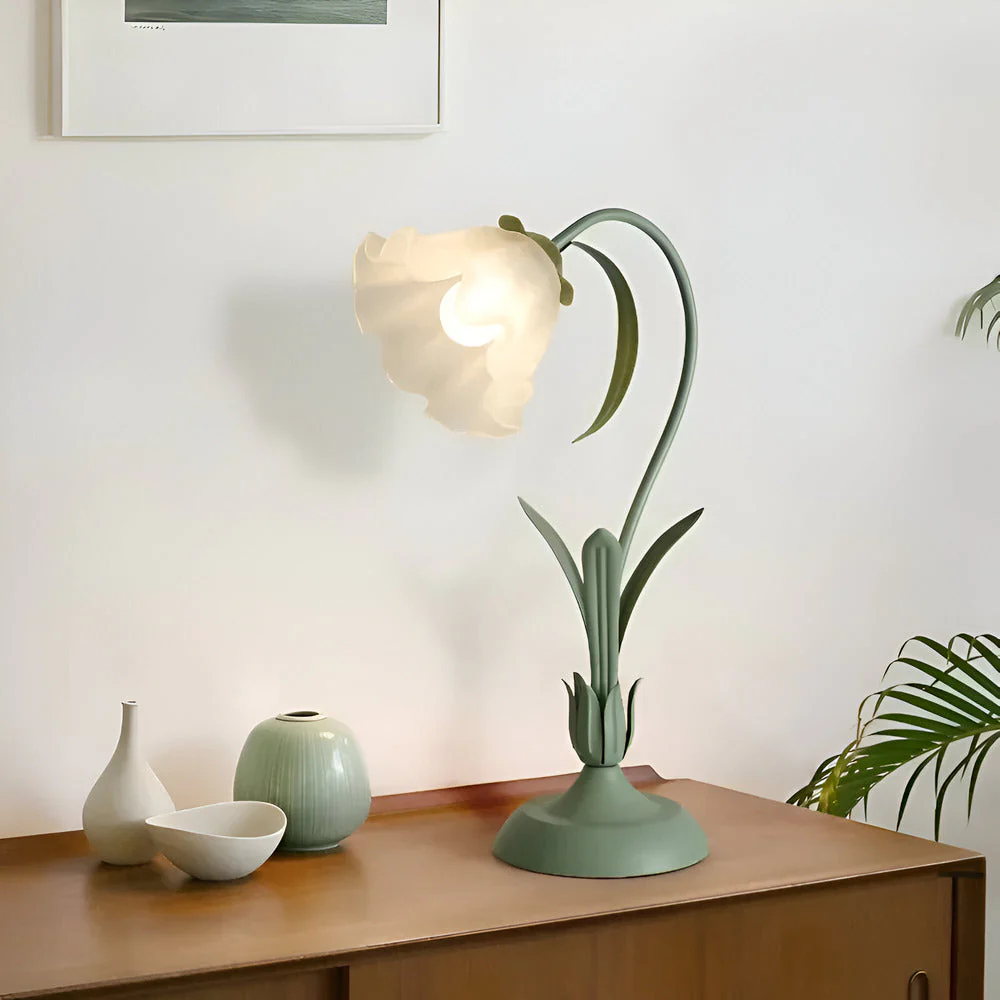 Talia - Antieke Tafellamp Frans Ontwerp met Bloemenmotief - Image 2