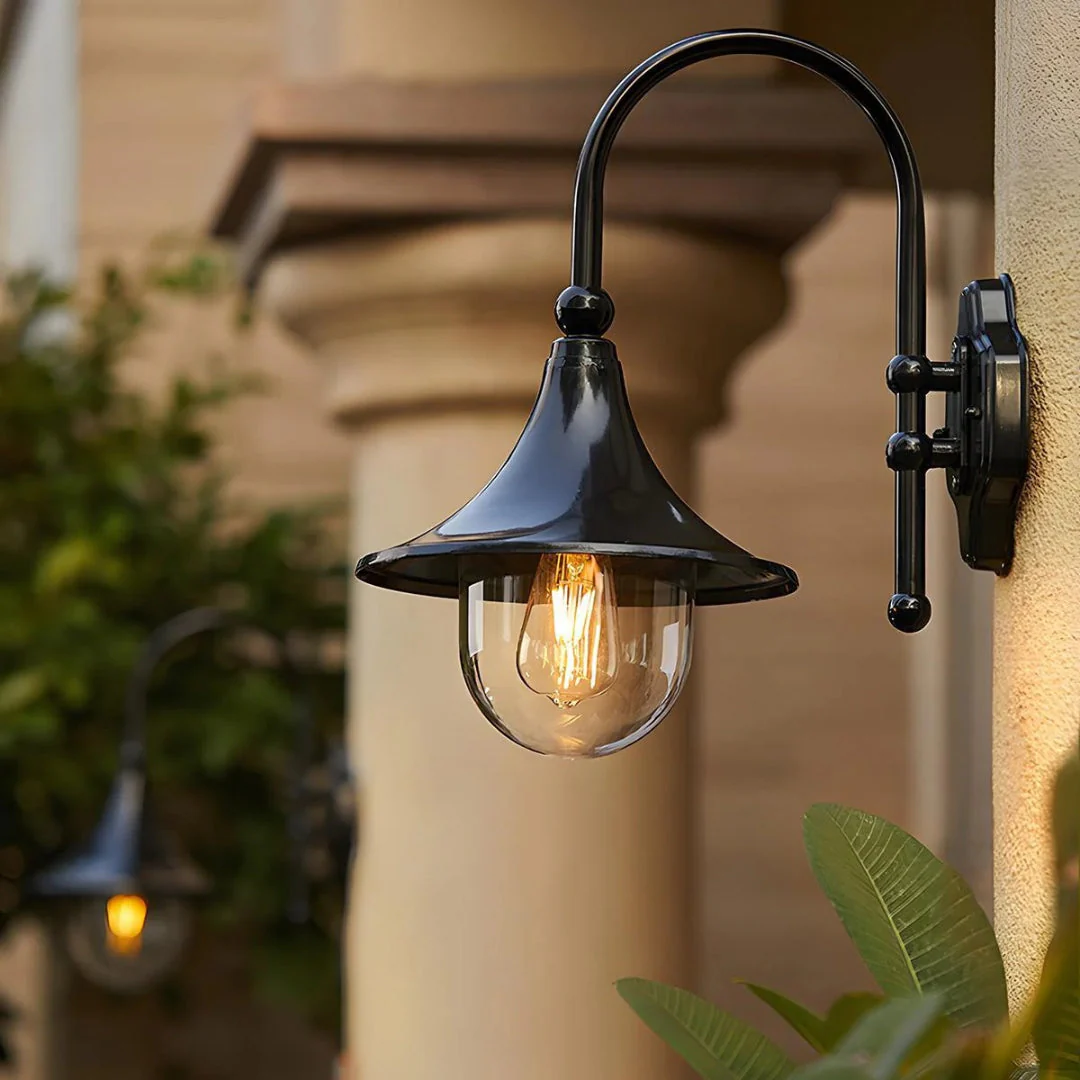 Veloriann – Vintage Metalen Buiten Wandlamp - Image 9