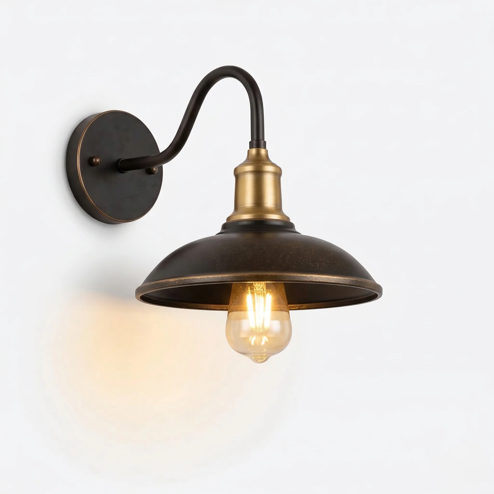 Velric – Buiten Wandlamp met Vintage Design - Image 8