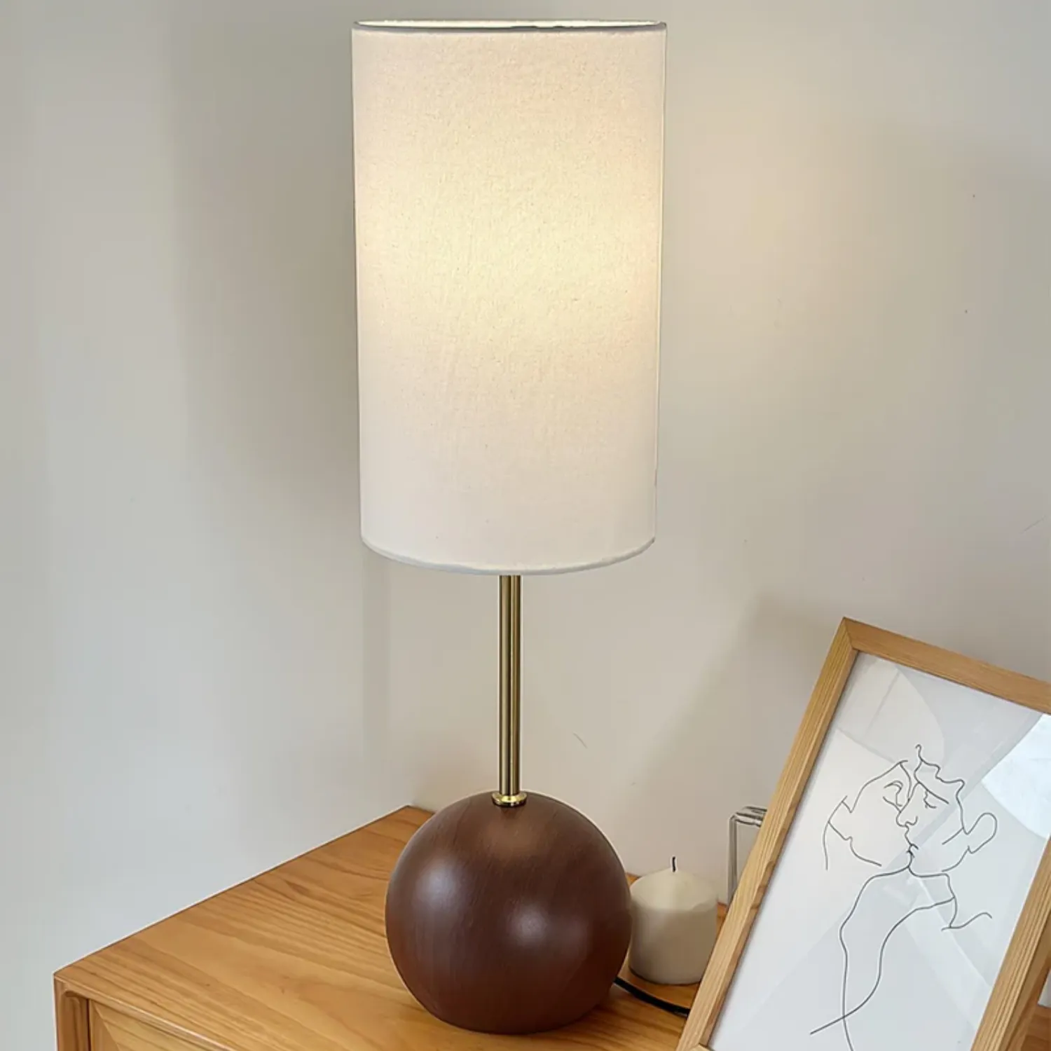 Virello – Houten Sferische Tafellamp met Minimalistisch Design - Image 20