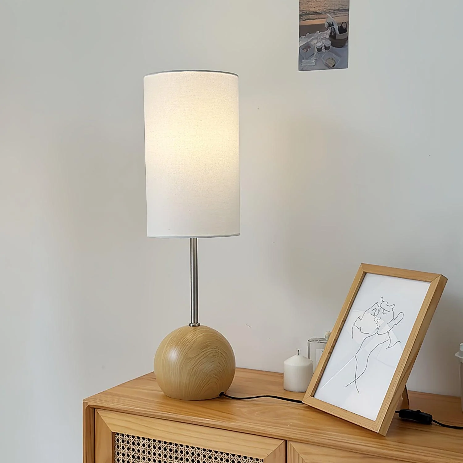 Virello – Houten Sferische Tafellamp met Minimalistisch Design - Image 6